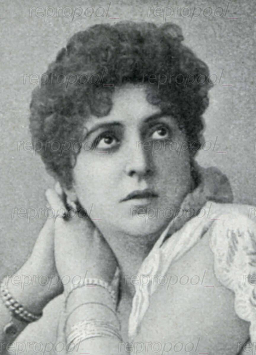 Josefine Reinl; Fotografie von unbekannter Hand (vor 1900)