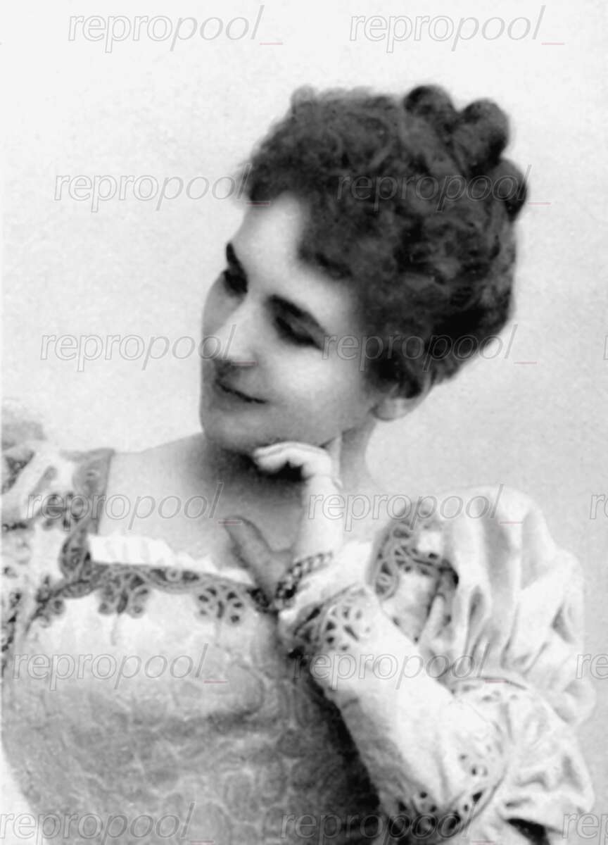 Erika Wedekind; Fotografie von unbekannter Hand (vor 1900)