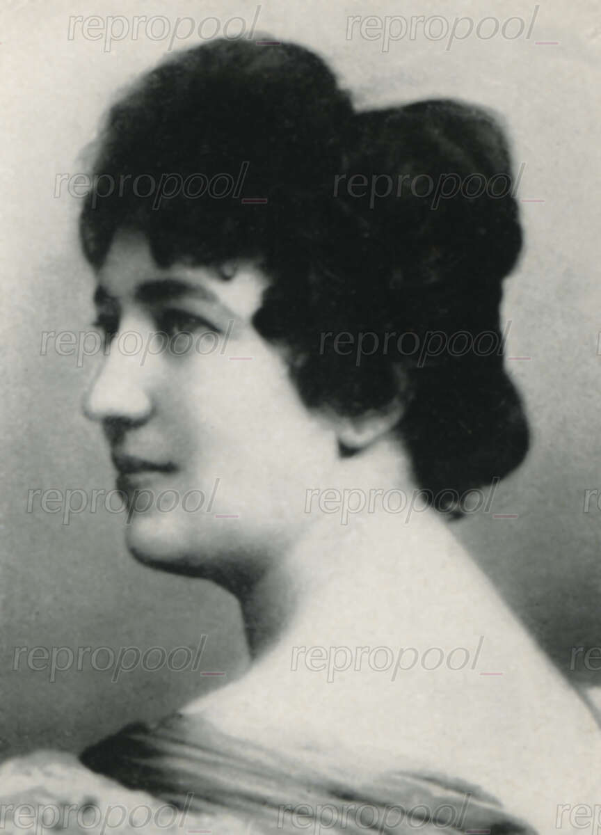 Anna Haasters-Zinkeisen; Fotografie von unbekannter Hand (vor 1909)