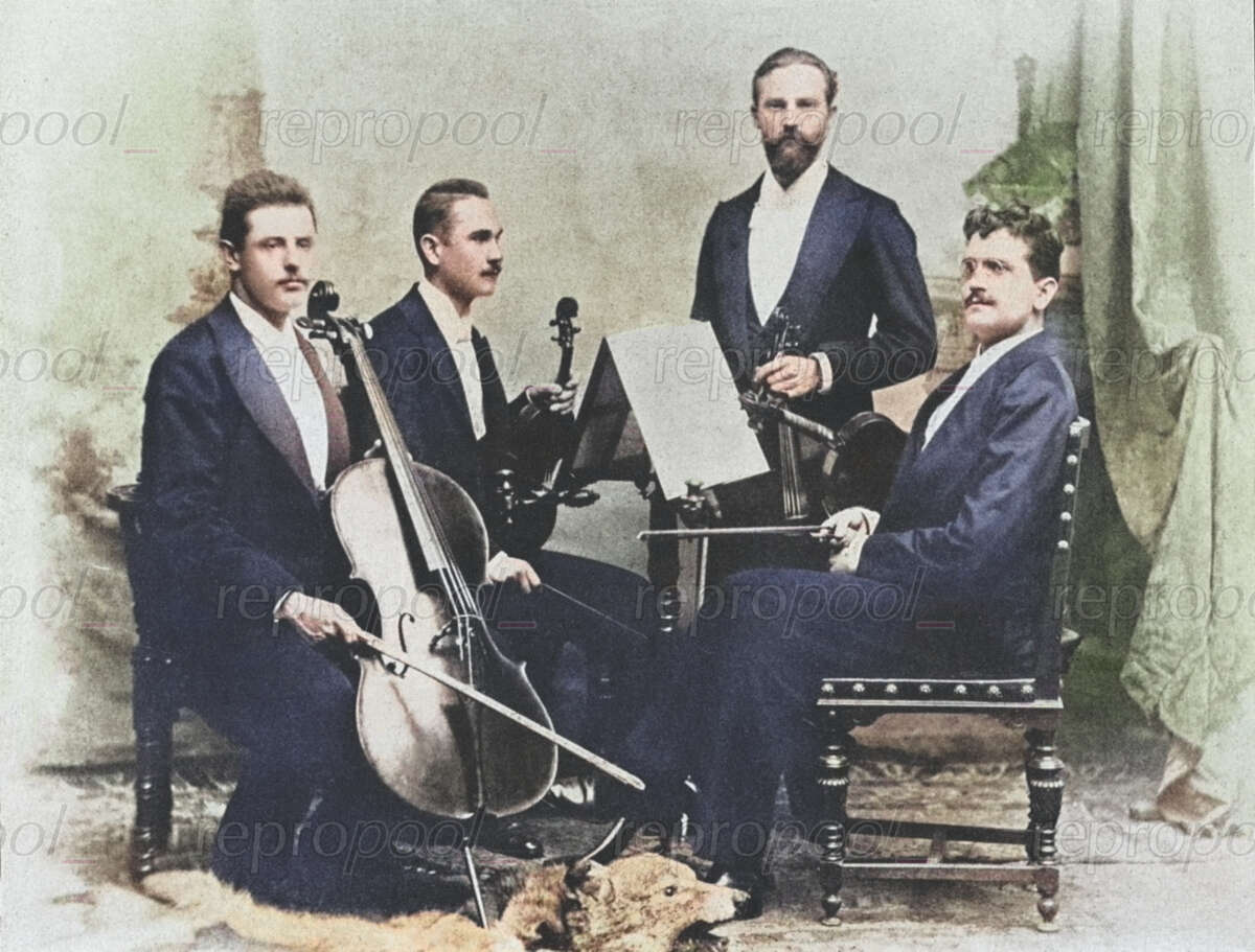 Das Quartett Duesberg; Fotografie von unbekannter Hand (um 1895)